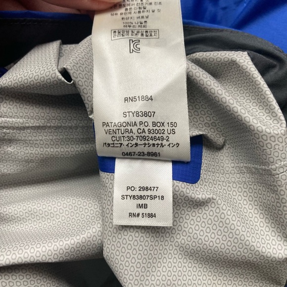 NWOT- Patagonia Women's Torrentshell Rain Jacket - Picture 9 of 9